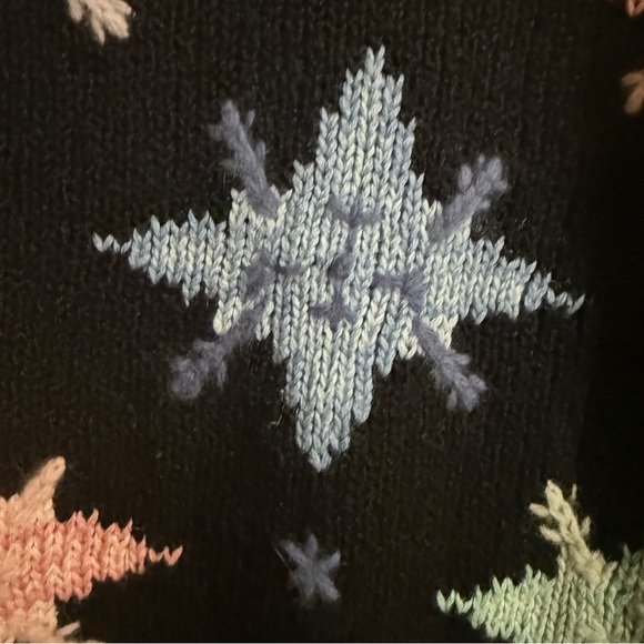 Vintage Y2K Talbots Snowflake Cardigan — XS — Pastel Knit Winter Holiday Sweater - Picture 8 of 8